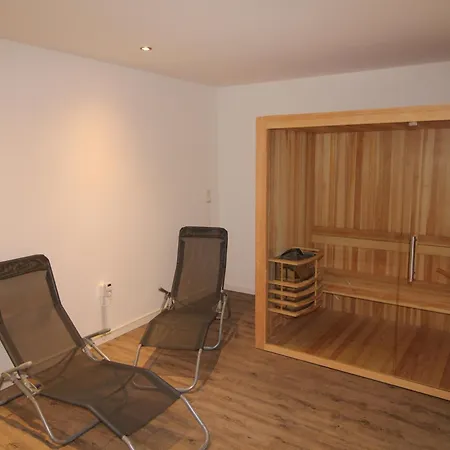 Insel Ruegen - Haus Albatros * Altenkirchen (Mecklenburg-Vorpommern)